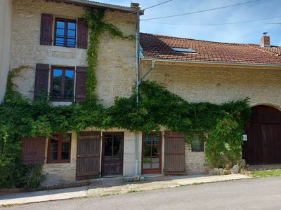 Vente maison 5 pièces 206 m² Saint-Hymetière-sur-Valouse (39240)
