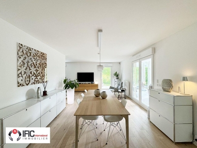 Appartement de luxe de 91 m2 en vente Ornex, Auvergne-Rhône-Alpes