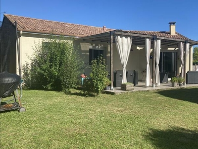 Vente maison 4 pièces 90 m² Saint-Loubès (33450)