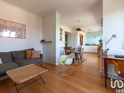 Appartement 3 pièces de 70 m² à Chatou (78400)