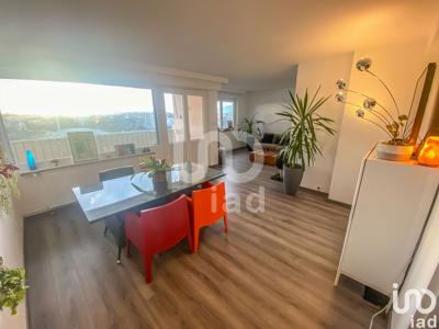 Appartement 4 pièces de 80 m² à Mulhouse (68100)