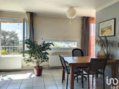 Appartement 4 pièces de 82 m² à Brignais (69530)