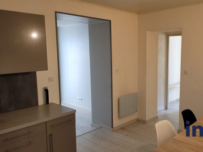 Appartement T3 avec terassee