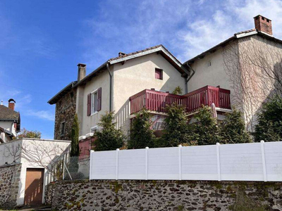 Vente maison 149 m² Leynhac (15600)