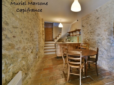 Vente maison 3 pièces 63 m² Vaugines (84160)