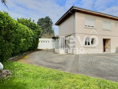 Vente maison 5 pièces 135 m² Saint-Trivier-sur-Moignans (01990)