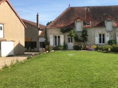 Vente maison 6 pièces 154 m² La Châtre (36400)