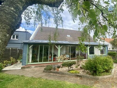 Vente maison 8 pièces 168 m² Saint-Jean-de-Boiseau (44640)