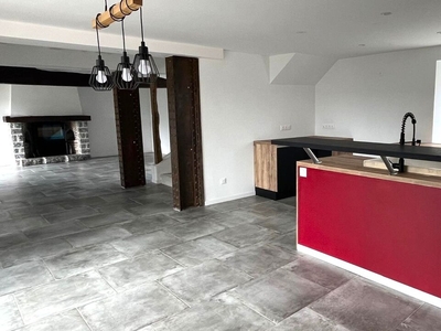 Vente maison 9 pièces 211 m² Coron (49690)