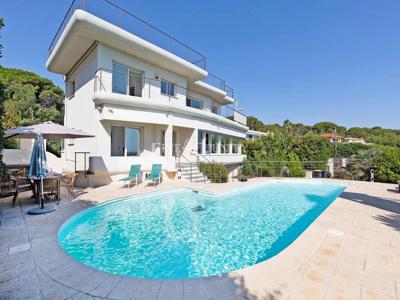9 room luxury House for sale in Antibes, France