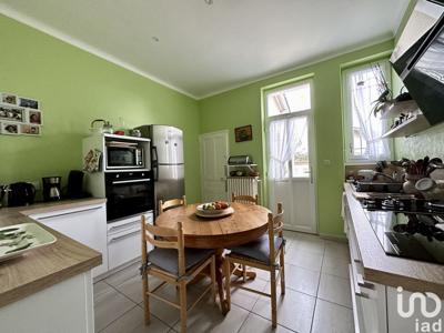 Vente maison 7 pièces 230 m² Thouars (79100)