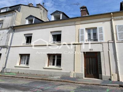 Vente maison 8 pièces 116 m² Lisieux (14100)