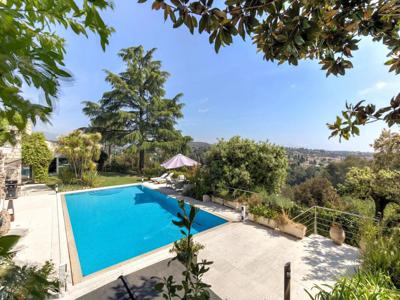 Villa de luxe de 9 pièces en vente Biot, Provence-Alpes-Côte d'Azur