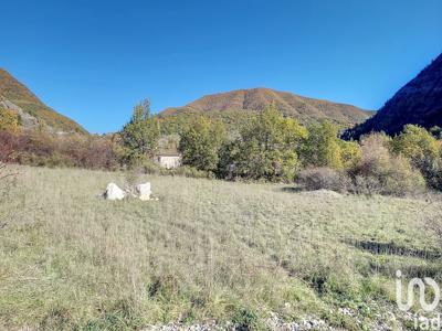 Terrain de 1 500 m² à La Robine-sur-Galabre (04000)