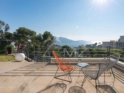 11 room luxury Villa for sale in Marseille, France