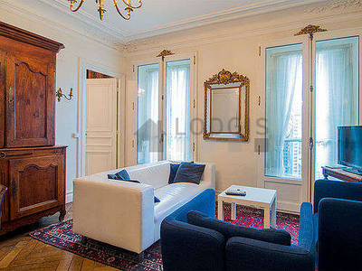 Appartement 3 chambres meublé avec ascenseur, cheminée et conciergeLe Marais (Paris 3°)