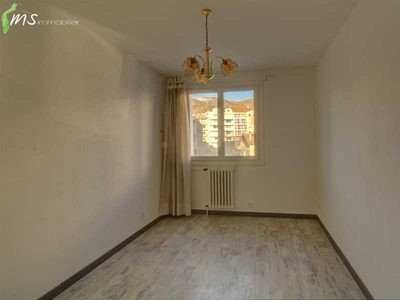 Appartement 4 pièces 85 m²