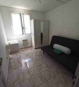 Location Appartement Meublé 4 pièces, 3 chambres indépendantes 13009