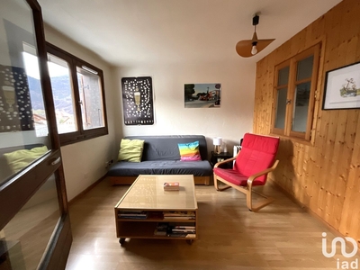 Appartement 2 pièces de 30 m² à Sallanches (74700)