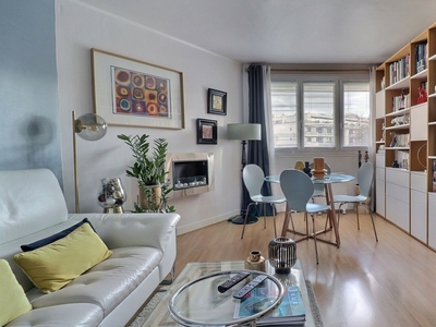 Appartement 4 pièces de 66 m² à Issy-les-Moulineaux (92130)