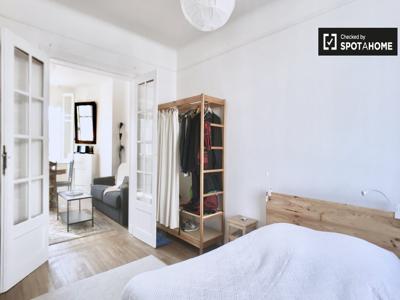 Appartement ensoleillé avec 1 chambre à louer à Montrouge, Paris
