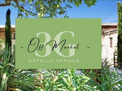Villa de 50 pièces de luxe en vente Saint-Rémy-de-Provence, Provence-Alpes-Côte d'Azur