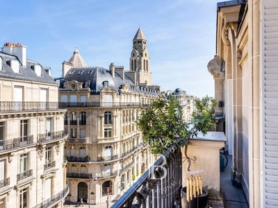 9 room luxury Flat for sale in Champs-Elysées, Madeleine, Triangle d’or, France