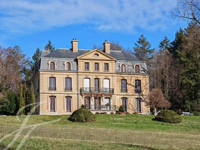 Prestigieux château de 770 m2 en vente - L'Étrat, Auvergne-Rhône-Alpes