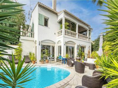 6 room luxury Villa for sale in Vallauris, French Riviera