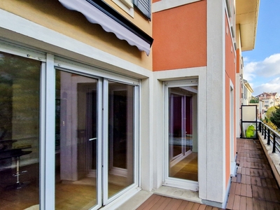 Appartement 4 pièces de 110 m² à Villeneuve-la-Garenne (92390)