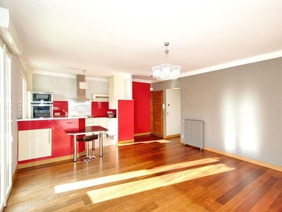 Location appartement 4 pièces 79 m²