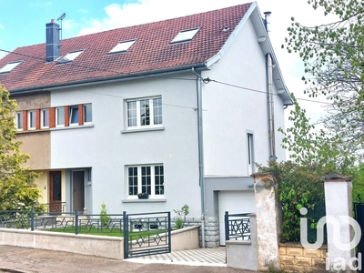 Maison 8 pièces de 180 m² à Audun-le-Roman (54560)
