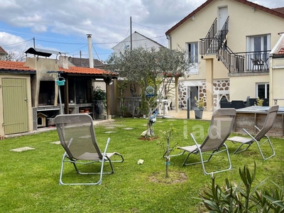 Vente maison 7 pièces 130 m² Juvisy-sur-Orge (91260)