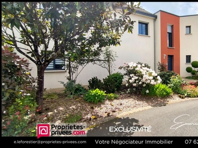 Vente maison 7 pièces 263 m² Ombrée-d'Anjou (49420)