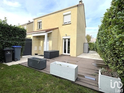 Maison 6 pièces de 120 m² à Serris (77700)