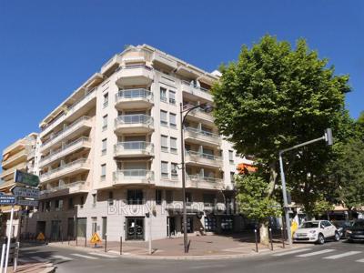 Appartement de 2 chambres de luxe en vente à Antibes, Provence-Alpes-Côte d'Azur