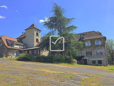 Maison de luxe de 39 pièces en vente à Gourdon, Midi-Pyrénées