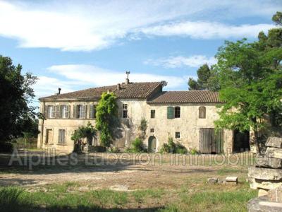 10 room luxury Villa for sale in Saint-Rémy-de-Provence, France