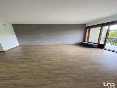 Appartement 2 pièces de 55 m² à Avon (77210)