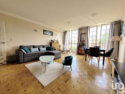 Appartement 4 pièces de 84 m² à Versailles (78000)