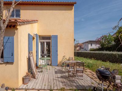 Appartement de luxe de 3 chambres en vente à Hyères, Provence-Alpes-Côte d'Azur