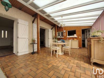 Maison 6 pièces de 160 m² à Saint-Arnoult-en-Yvelines (78730)