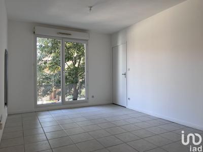 Appartement 2 pièces de 35 m² à Saint-Fons (69190)