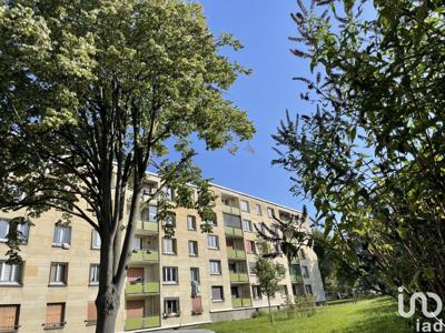Appartement 2 pièces de 39 m² à Clichy-sous-Bois (93390)