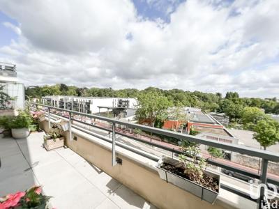 Appartement 4 pièces de 72 m² à Châtenay-Malabry (92290)
