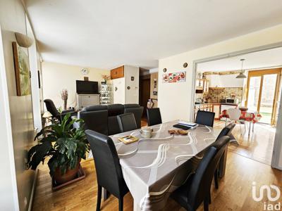 Appartement 4 pièces de 95 m² à Montereau-Fault-Yonne (77130)