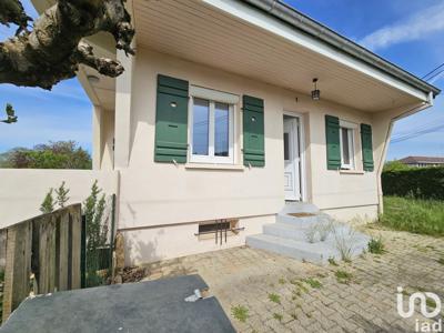 Maison 3 pièces de 64 m² à Les Avenières Veyrins-Thuellin (38630)