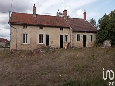 Maison 4 pièces de 100 m² à Ampilly-le-Sec (21400)