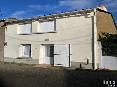 Maison 4 pièces de 100 m² à Saint-Philbert-de-Grand-Lieu (44310)