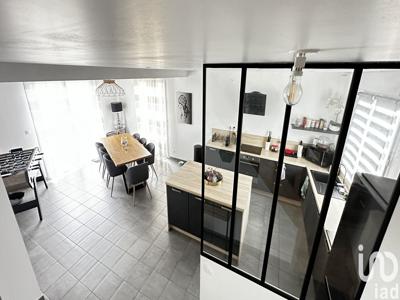 Maison 4 pièces de 117 m² à Guignen (35580)